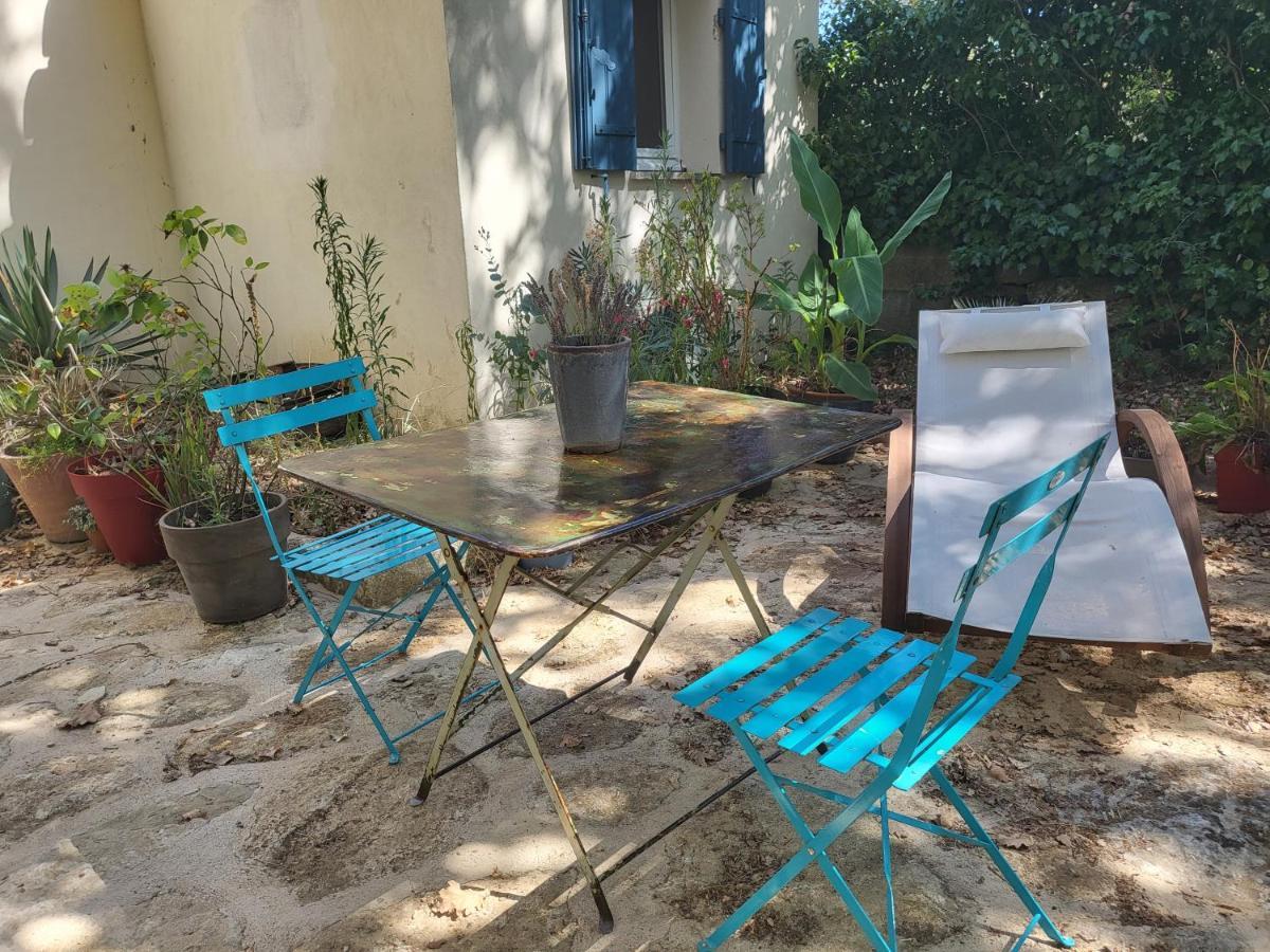 Le Cabanon Bed & Breakfast Ménerbes Exterior foto